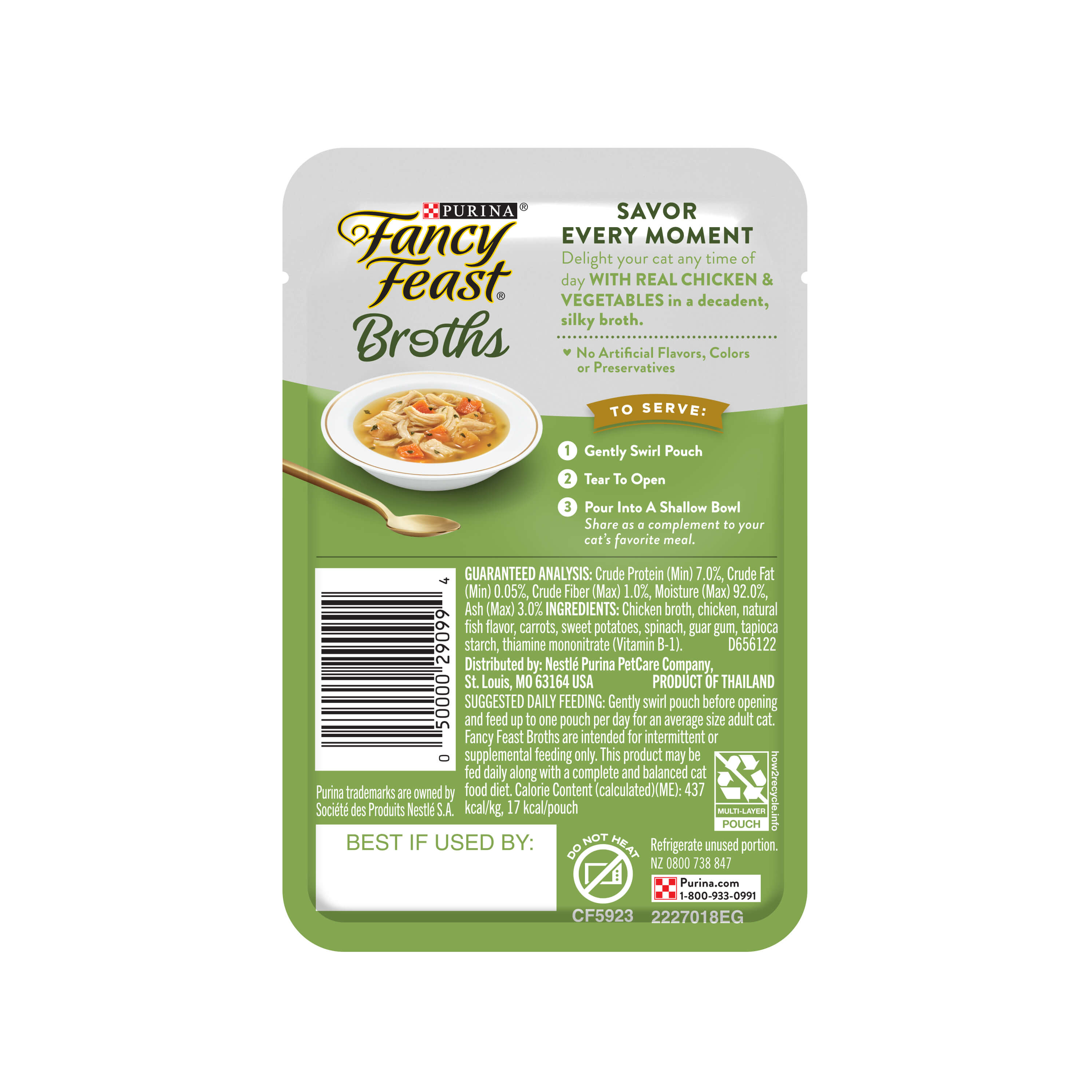FANCY FEAST® Complement with Chicken & Vegetables in a Silky Broth