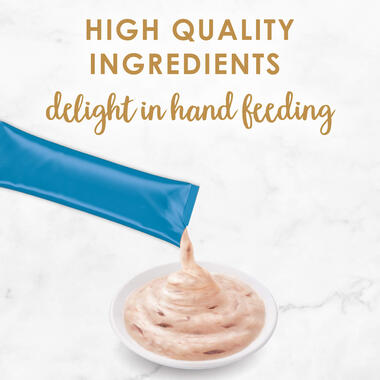 Fancy Feast® Adult Puree Kiss Chicken Puree With Tuna Flakes