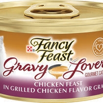 Fancy Feast® Gravy Lovers™ Chicken Wet Cat Food in a Grilled Chicken Flavor Gravy