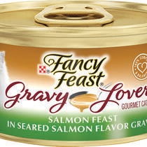 Fancy Feast® Gravy Lovers™ Salmon in Seared Salmon Flavor Gravy Wet Cat Food