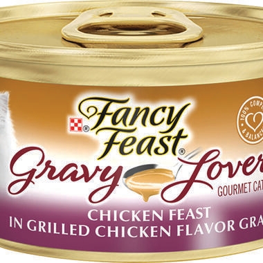 Fancy Feast® Gravy Lovers™ Chicken Wet Cat Food in a Grilled Chicken Flavor Gravy